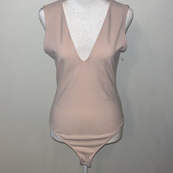Free people keep it sleek bodysuit NWOT - Picture 2 of 3